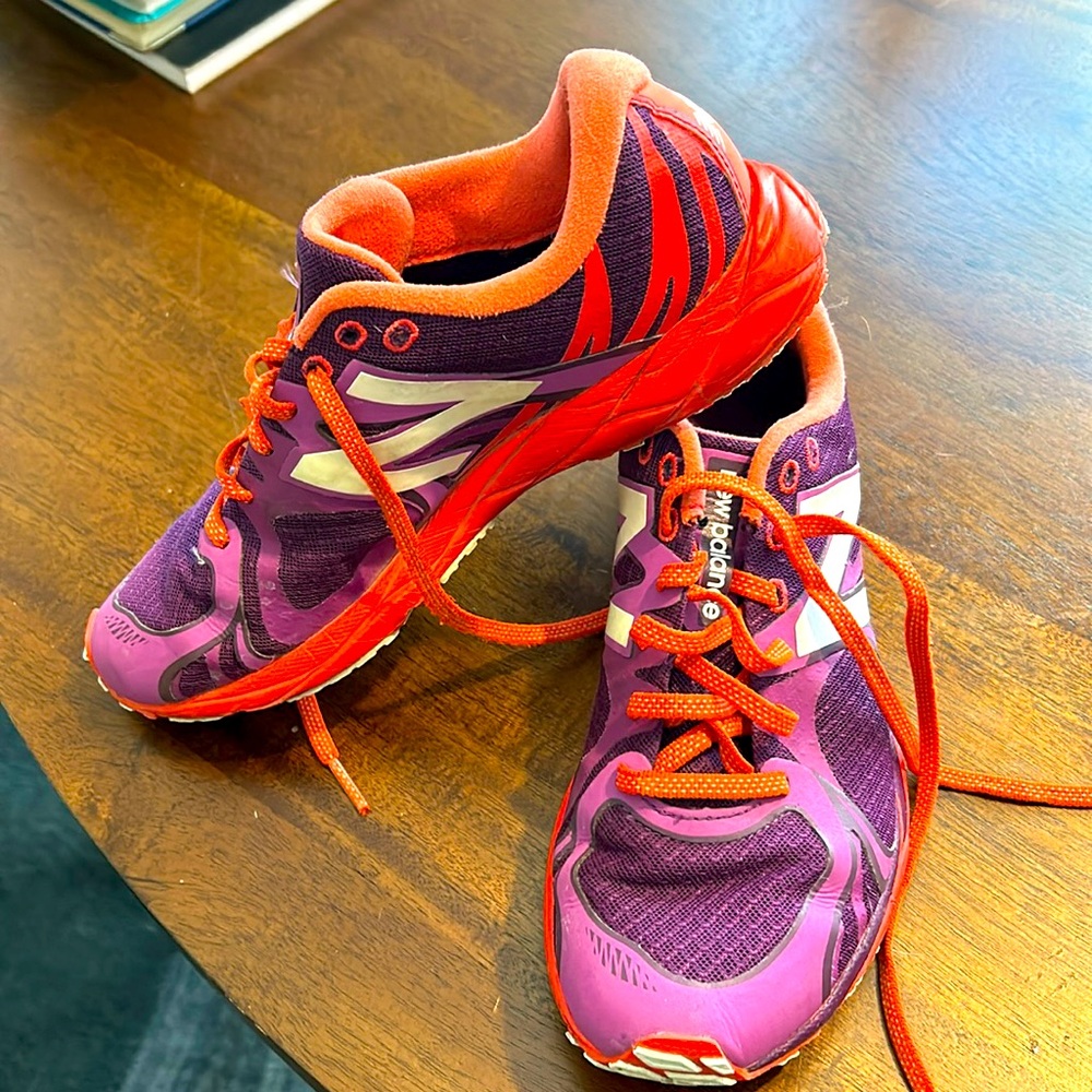 New balance women’s size 7 REVLITE 1400v3. Running shoes.